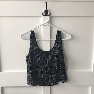 Crop top